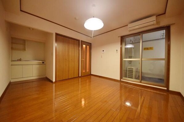 シェルフォードの物件内観写真